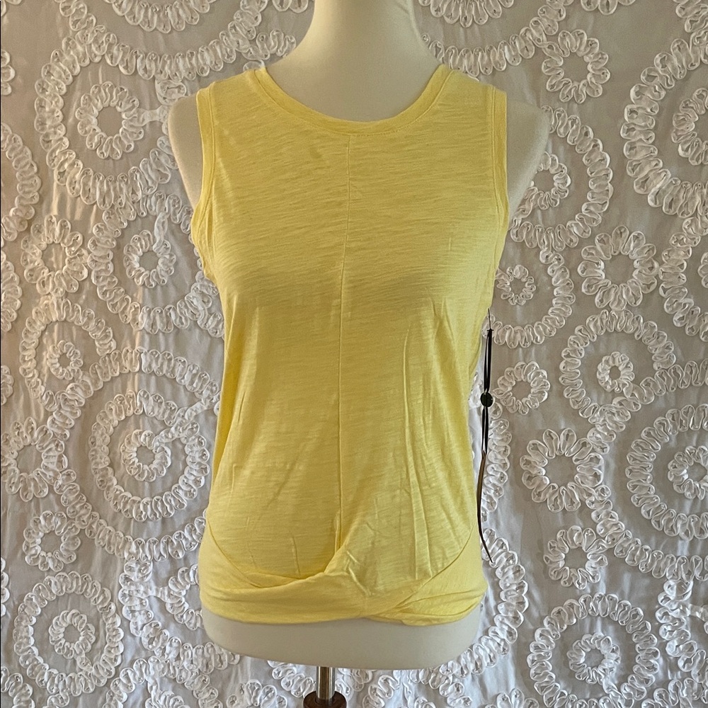 CHARLIE B Yellow Color Sleeveless shirt Tank Top Twist front hem